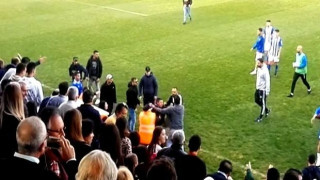 ΑΠΙΣΤΕΥΤΟ! Οπαδοί της Χερέθ χτύπησαν παίκτες αντίπαλης ομάδας (vid)