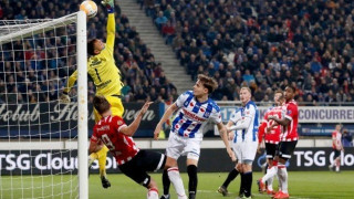 LIRA 100:Με τη σκέψη αλλού η                                 Φέγενορντ