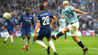 Το σήκωσε η                                      Σίτι