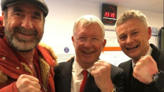 Πανηγύρισαν      σαν μικρά παιδιά Σερ Άλεξ, Καντονά και Σόλσκιερ (vid)