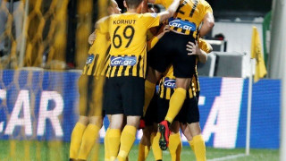 Και μια… λαμπάδα                          στην εκκλησία