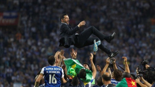 Η υπόκλιση Σαββίδη σε Κονσεϊσάο και οι πανηγυρισμοί Ολιβέιρα (p & v)