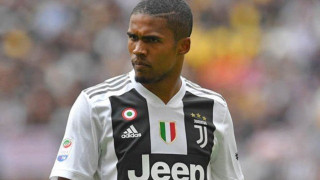 «Σφήνα» για Ντάγκλας Κόστα η                       Σίτι