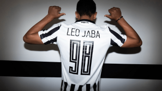 H «μαγική» πάσα του                                        Λέο Ζαμπά