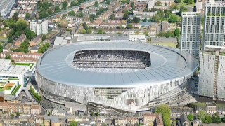 Το χτίσιμο του νέου παλατιού της Τότεναμ  σε 4 λεπτά