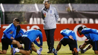 Εθνική Ελλάδος: Χαλάρωμα                      πριν από τη σέντρα (vid)