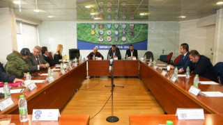 Ετσι σχολιάζουν την αναδιάρθρωση: Με τη σύμφωνη γνώμη της πλειοψηφίας