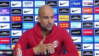 «Εγώ πάντα                       ήμουν υπέρ του VAR»!