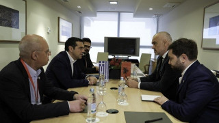 Τσίπρας: «Η ελληνική μειονότητα κριτήριο για ένταξη Αλβανίας στην ΕΕ»