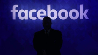 Αυτό είναι το ριζικά επανασχεδιασμένο         Facebook!