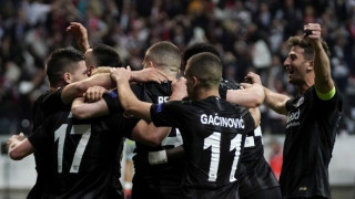 Στο Χ η Λεβάντε, στο Χ η                  Κρουζέιρο, στο Χ και η Πάρµα