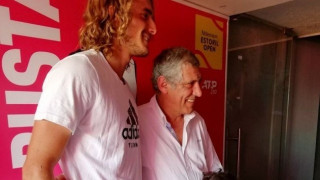 Συνάντηση            Τσιτσιπά-Σάντος στο Εστορίλ (pic)