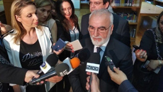 Σαββίδης: «Γενοκτονία          τελικός με 1000 θεατές»