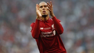 Θέλει νέο συμβόλαιο με αυξημένες αποδοχές ο Φαν Ντάικ