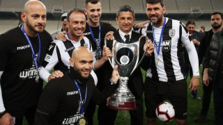 Δουλεύει εντατικά για τον                     μέσο ο ΠΑΟΚ